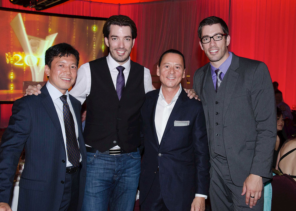 Sonny Wong, Jonathan Scott, Leo Awards President Walter Daroshin & Drew Scott