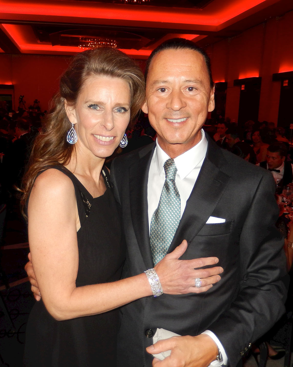 Tina Thorndycraft & Leo Awards President Walter Daroshin