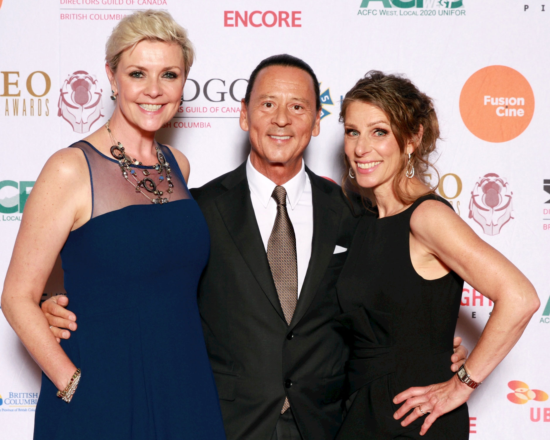 2019 Leo Awards – Amanda Tapping, Leo Awards President Walter Daroshin & Tina Thorndycraft