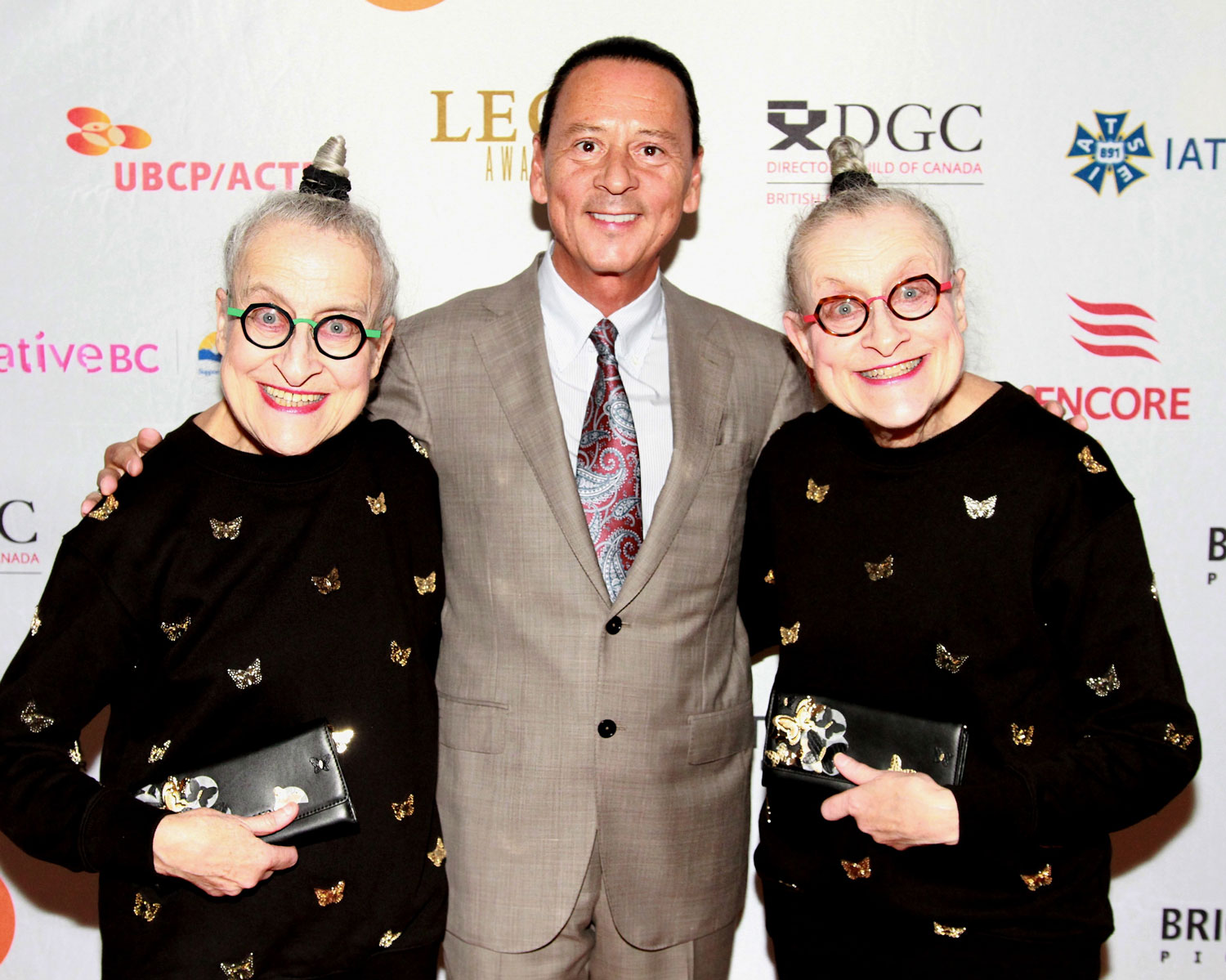2019 Leo Awards – Joyce Robbins, Leo Awards President Walter Daroshin & Jacqueline Robbins